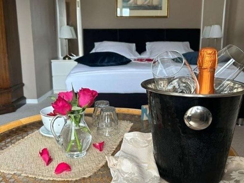 Image 6 - Boutique Centrale